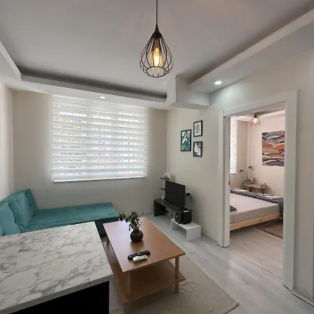 Apartamento Modern 1-bedroom In Center