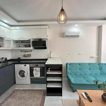 Modern 1-bedroom In Center Apartamento Antalya